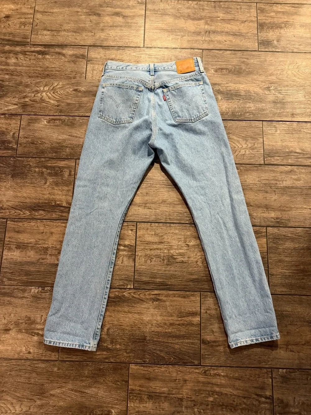 Levis 501 90s Fit Men Straight Leg Button Fly Medium Wash Denium Blue Jean 29×30